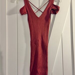 Elegant Red Sleeveless Dress